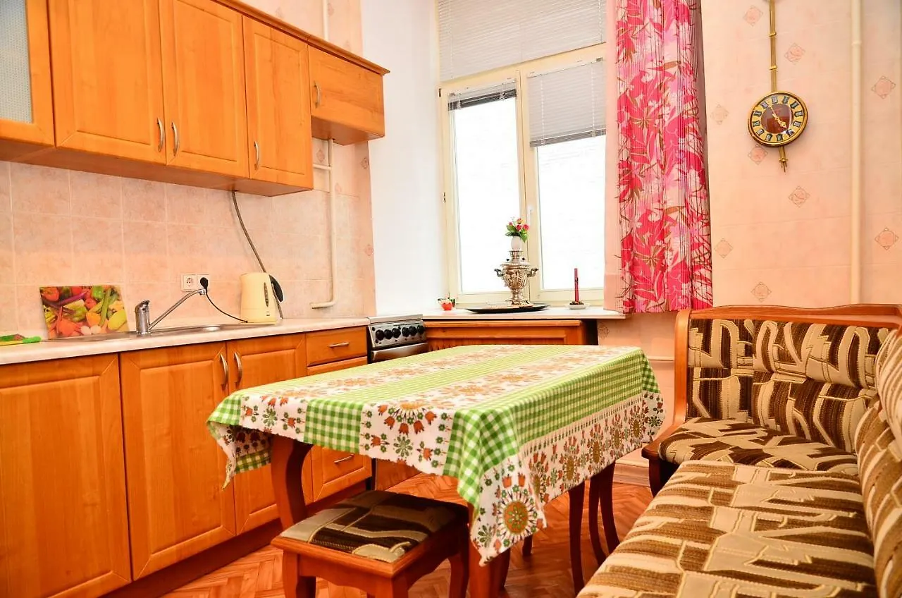 Mikhailivskyi Lane 9 B Apartment Kiev Ukraine