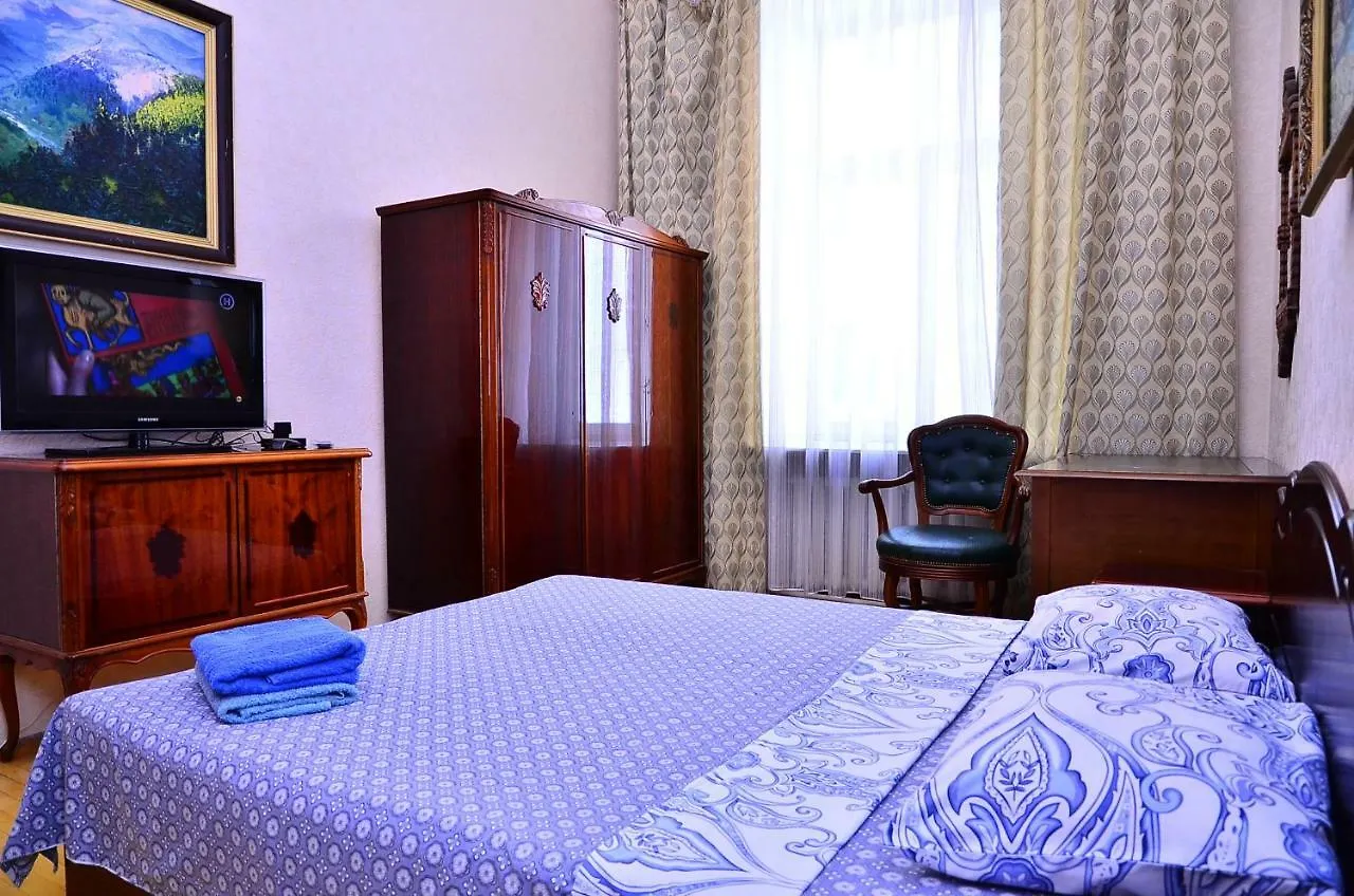 Mikhailivskyi Lane 9 B Apartment Kiev  Kyiv