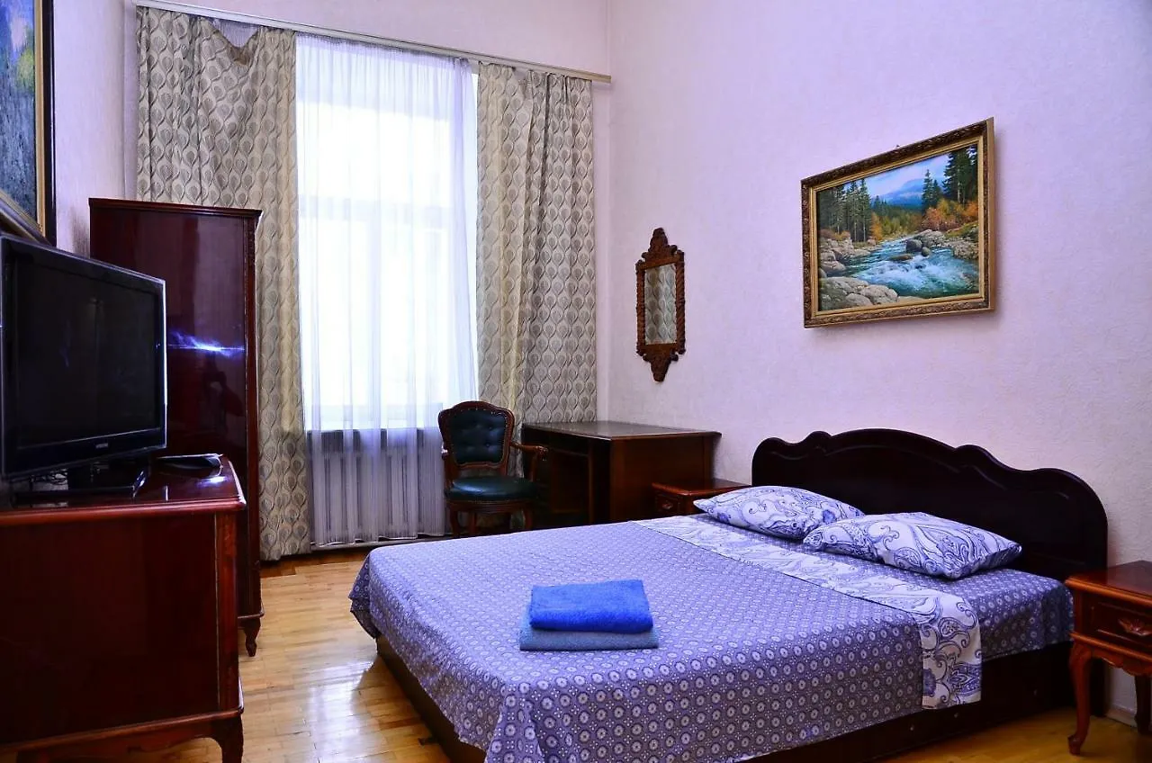 Mikhailivskyi Lane 9 B Apartment Kiev Ukraine